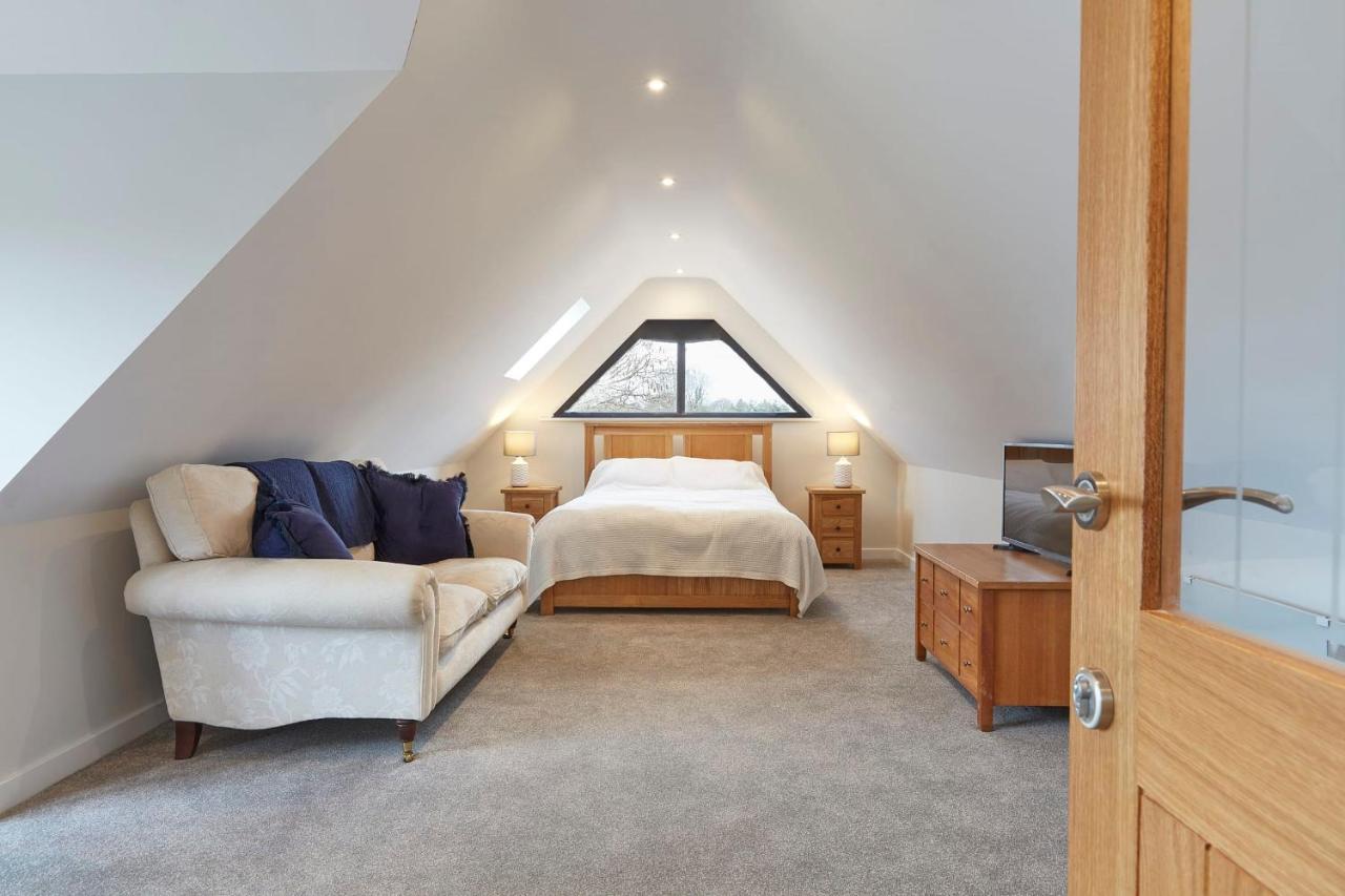 The Lodge Bury St Edmunds Bury St. Edmunds Екстериор снимка